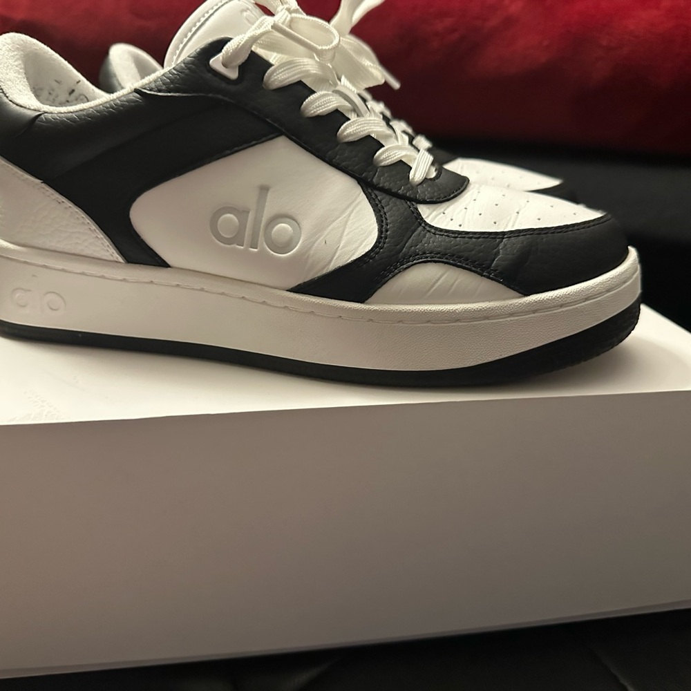 ALO Yoga Black and White Sneakers